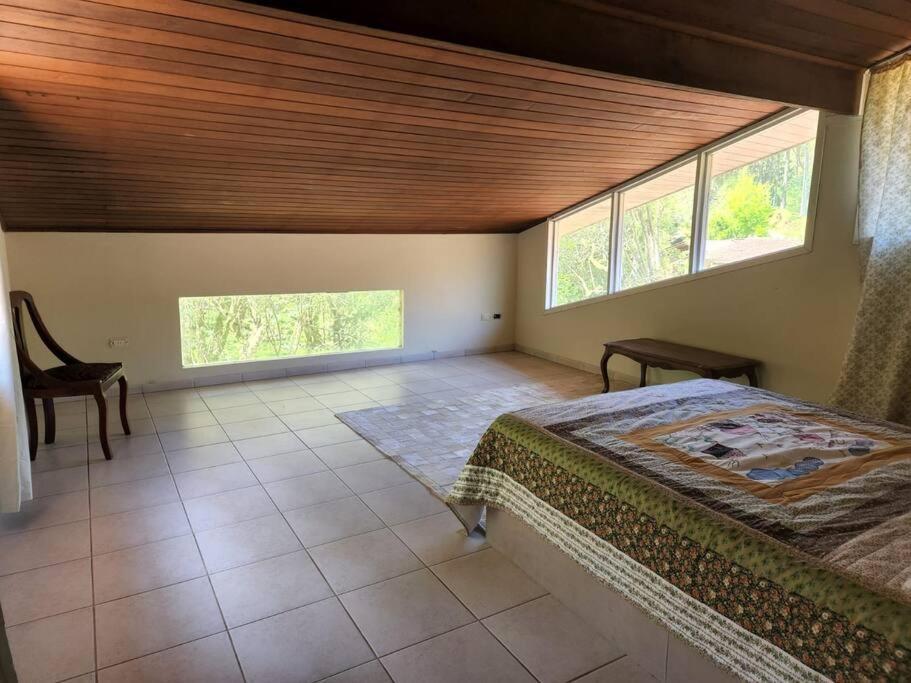 Casa de férias Casa De Campo Em Chacara - Santa Felicidade Curitiba