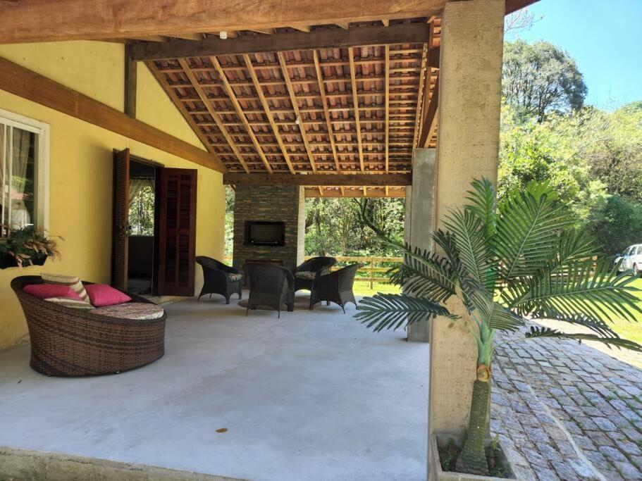 Casa De Campo Em Chacara - Santa Felicidade * Curitiba