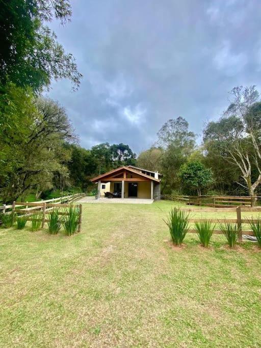 Casa De Campo Em Chacara - Santa Felicidade * Curitiba